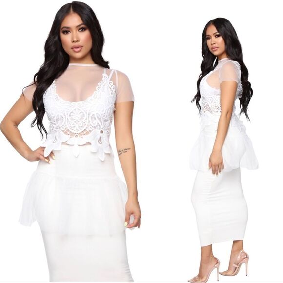 THINK Twice crochet Mesh Sheer Top - White Sz XL - Picture 1 of 9